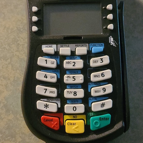 Equinox credit card reader - Picture 3 of 5